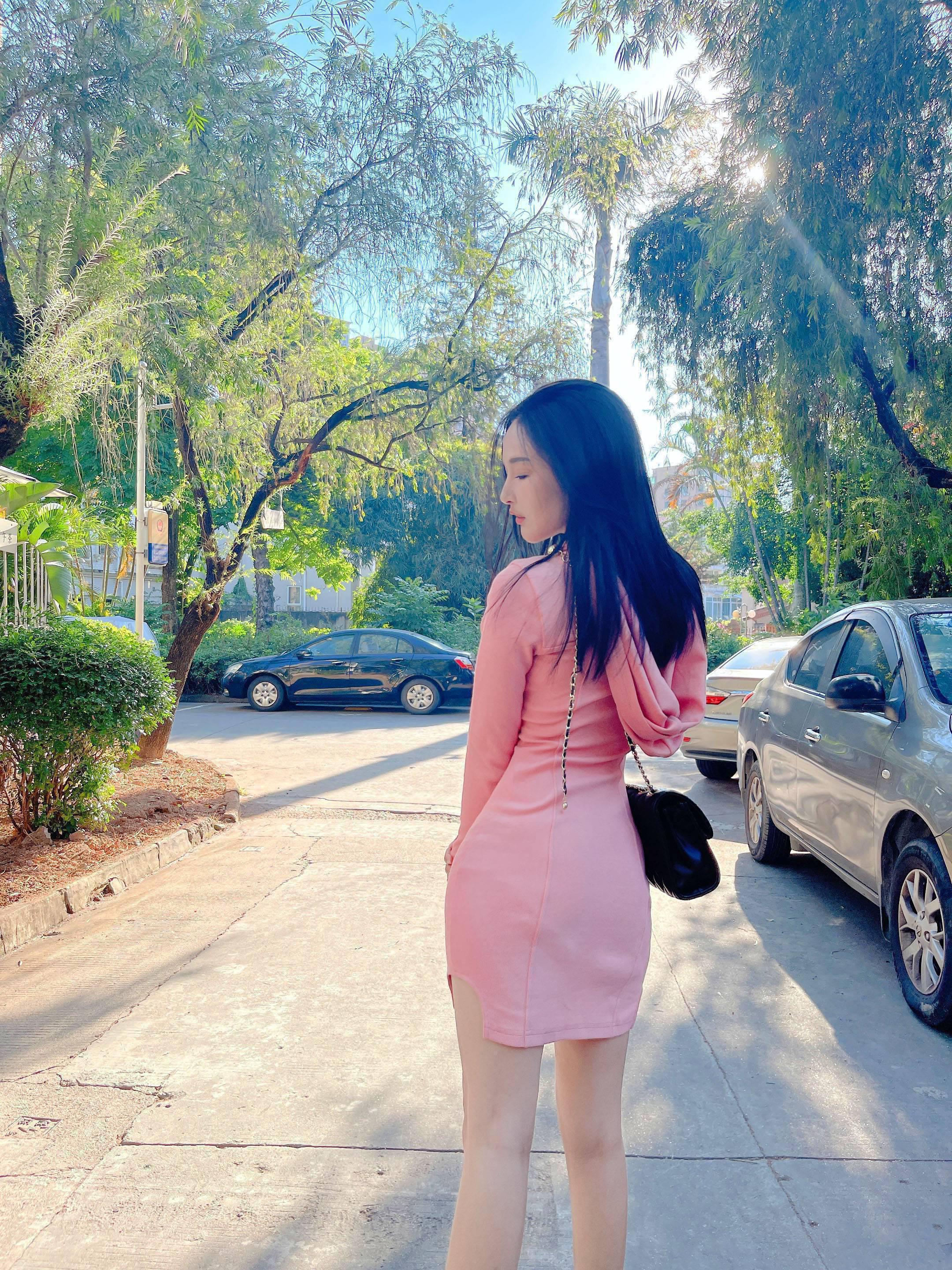 福田上沙地铁站附近妹子