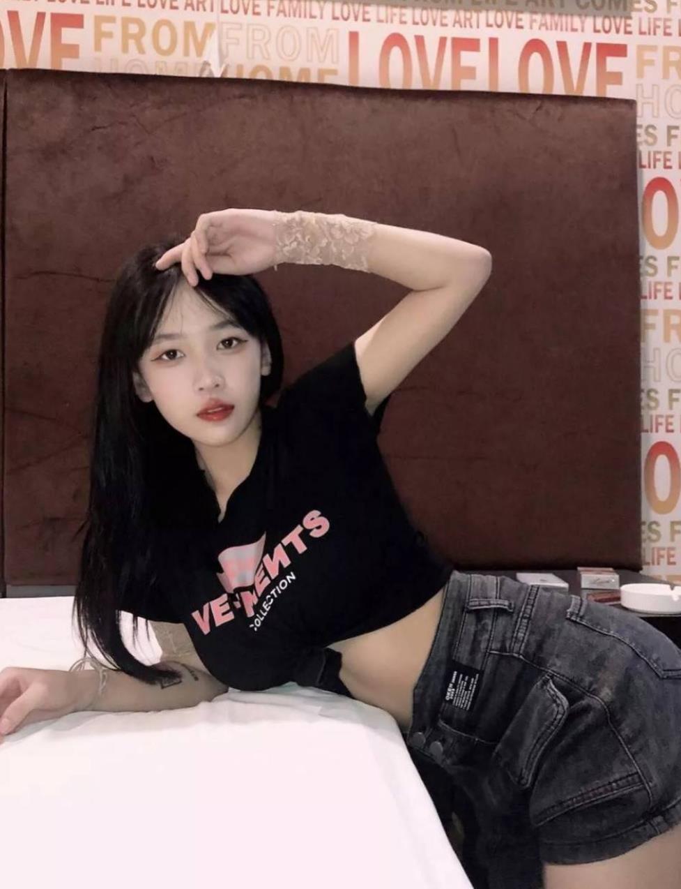 龙华区可爱酷妞彤彤妹子
