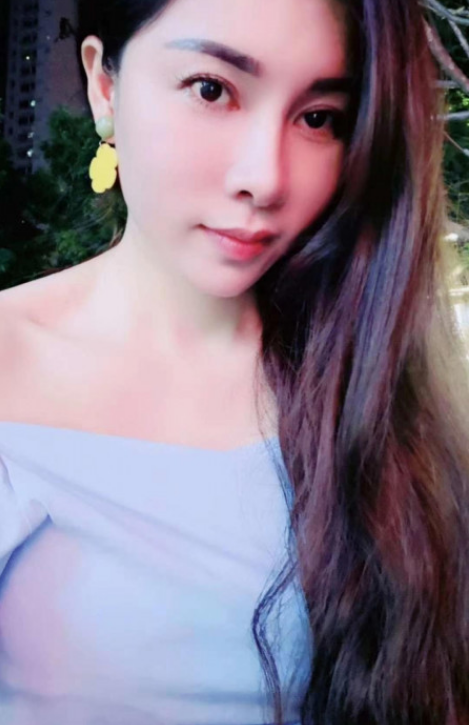 罗湖大美女露露